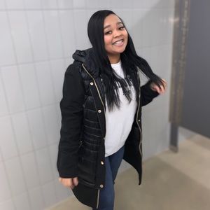 Meet your Posher, Candace